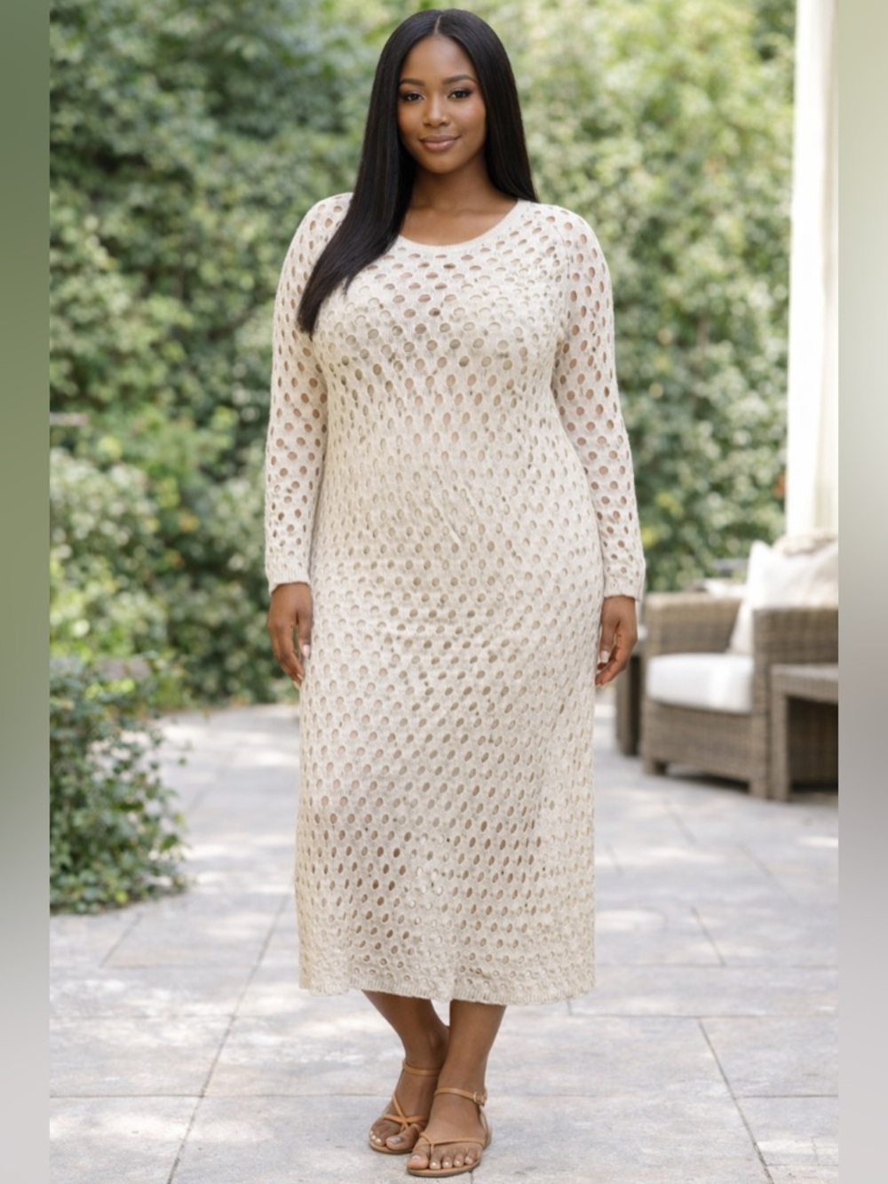 PrettyLittleThing Cream Long Sleeve knitted Midi Dress